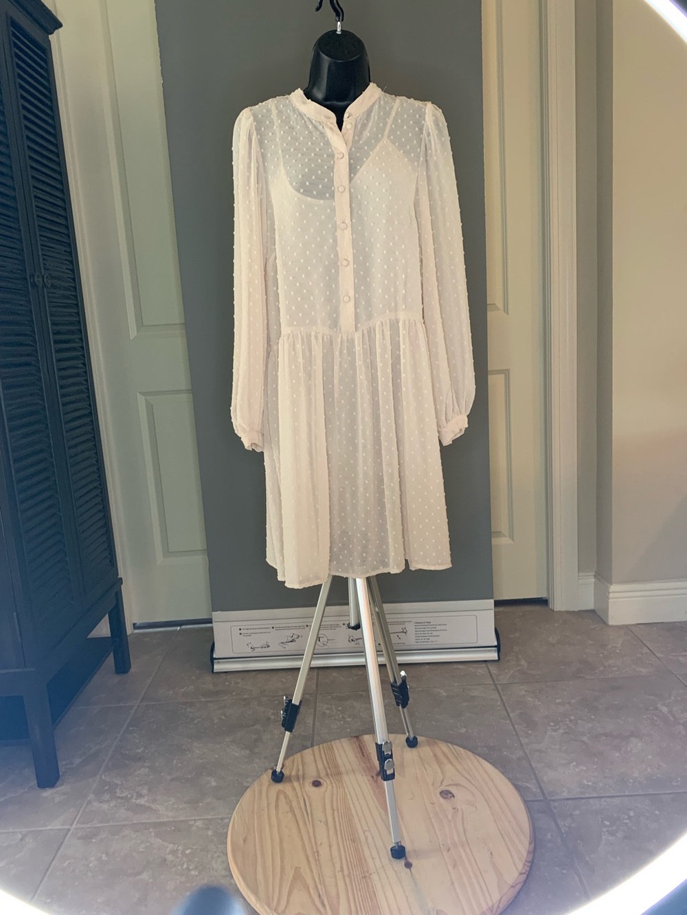 H&M Ivory Dot-Textured Long Sleeve Button Dress